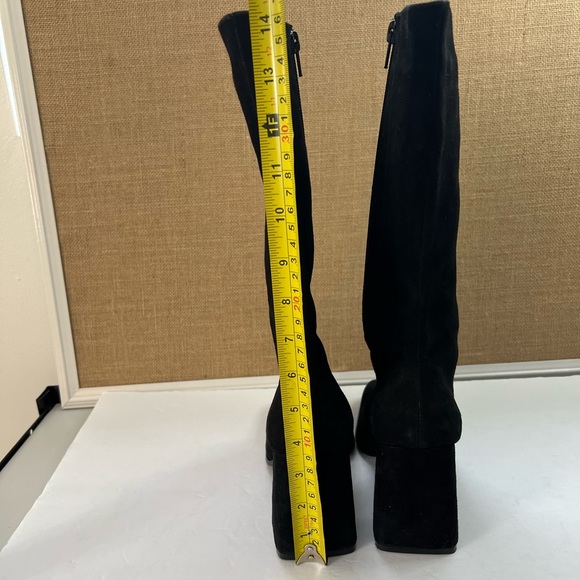 Chinese Laundry Black Suede Chunky Block Heel Calf Length Boots Size 8 - Picture 9 of 11